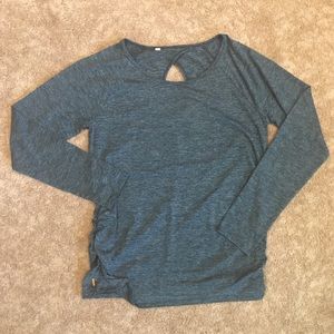 Lucy Teal Striped Keyhole Long Sleeve - M